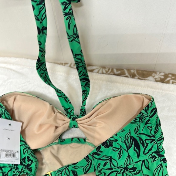 Isabel Maternity by Ingrid & Isabel Green Floral One Piece Swimsuit - Picture 7 of 10